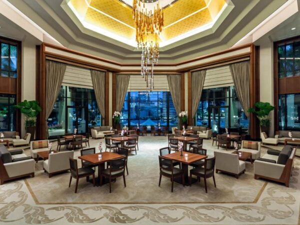 The Peninsula Bangkok50191517