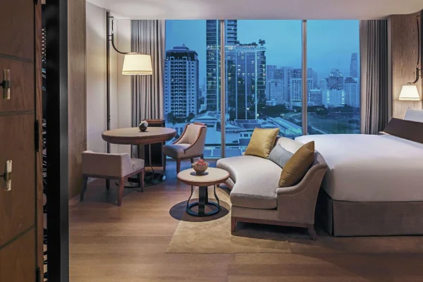 Waldorf Astoria Bangkok443685ba3730f4a2ed0b0e2a8db97900