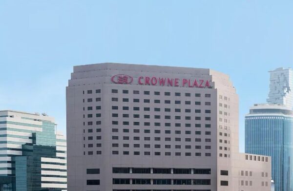 Crowne Plaza Bangkok Lumpini Parkf51c13294fb8d50f3f9b3bc80b2da266Short6