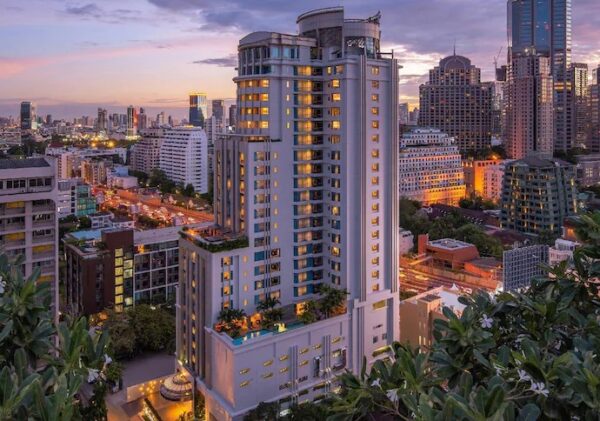 DoubleTree by Hilton Bangkok Ploenchitc538a21544e837031bff0a56c3bc8807Short